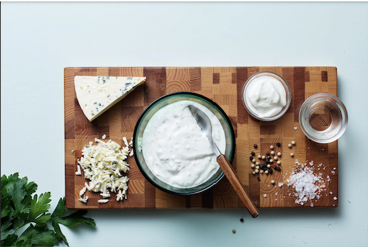 Aderezo keto de queso azul