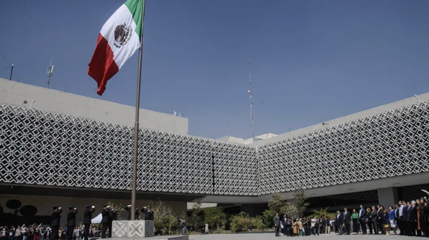 DiputadosvanporreduccndhoraslaboralescundoseiscutidalareformaenSanLzaro