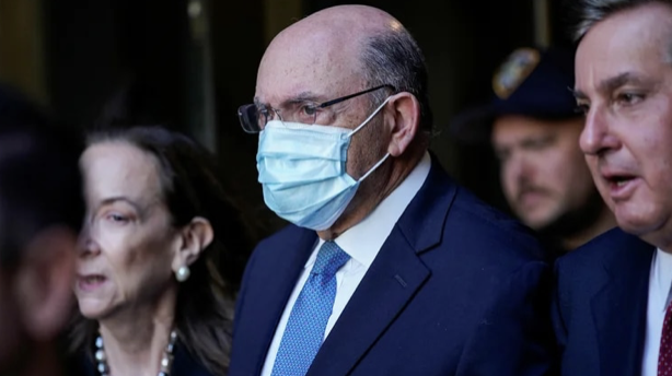 El ex director financiero de la empresa familiar de Donald Trump se declaró culpable de fraude y evasión fiscal