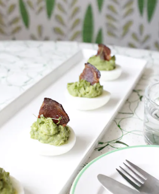 Huevosketocoaguacateyvelasdebacon
