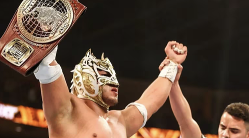 MexicanragoeconvierampAmadelNorWWE
