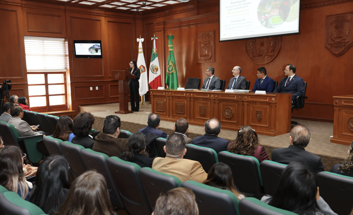 PresentanccionearonmemorasUnivridelUAEM