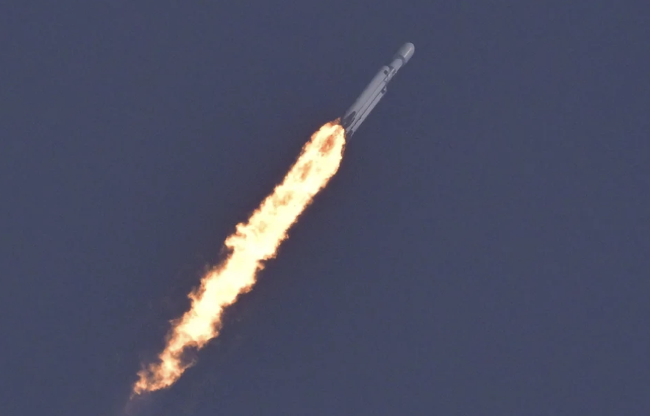 SpaceXpusoenrbitadossattesdelanuevaFuerzaEspacialdeEstadosUnidos